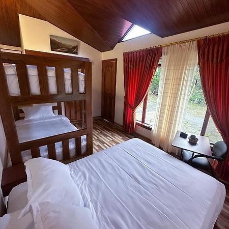 Brisas Del Rio Hotel Mindo Bagian luar foto